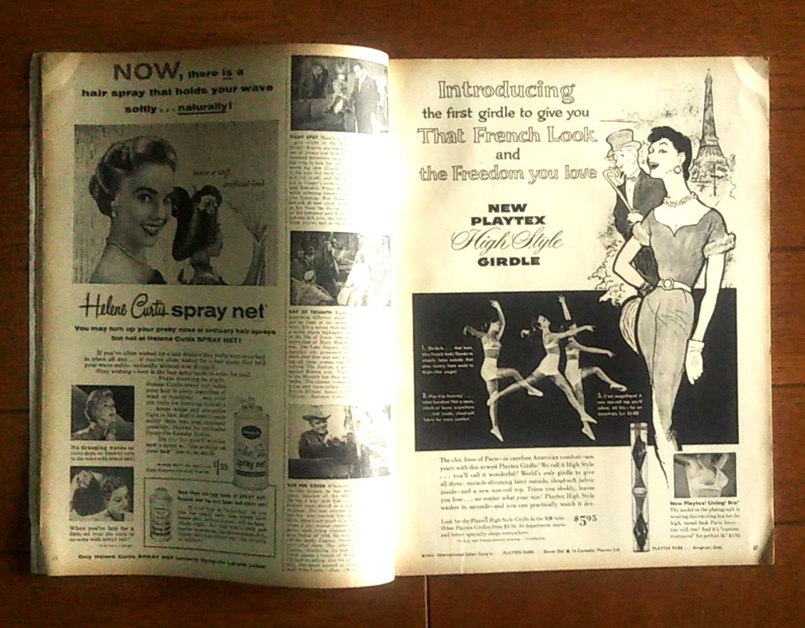 coffeepurin's tweet photo. 1938年と1939年のLIFEマガジンと1950年代のモダンスクリーンを購入しました🇺🇸
いずれもアメリカのヴィンテージ雑誌です🤗
ヤケや紙のボロ具合が素敵です❤️
お気に入りのページをパシャリ📸
#LIFE
#ライフマガジン
#ModernScreen
#モダンスクリーン
#ヴィンテージ
#アメリカ雑誌
#映画スター
#紙もの https://t.co/6J1BUGdza9