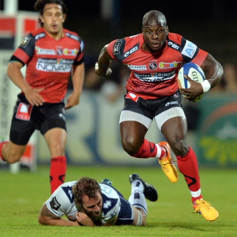 OyonnaxRugby's tweet photo. 🎞️ 𝗢𝗟𝗗 𝗢𝗬𝗢𝗠𝗘𝗡 I Nous vous proposons le portrait de @CodjoDug, ancien joueur d'@OyonnaxRugby, revenu vivre à #Oyonnax et qui a lancé son activité de 𝗰𝗼𝗮𝗰𝗵 𝘀𝗽𝗼𝗿𝘁𝗶𝗳 ⤵️