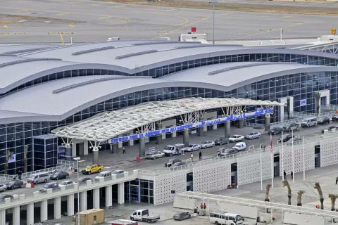 TapNewsAgency's tweet photo. #Tunisia: Air passenger traffic through the country's airports rose by 11.7% to 1,196,444 passengers & aircraft movements went up up 9%, in first two months of 2024, compared with same period in 2023 with 10,440 movements recorded, #OACA said Tuesday. https://t.co/wWFbUc76QM https://t.co/gWYq068kqs