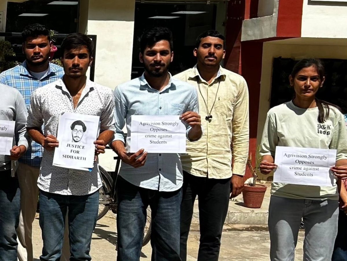 Agrivision-College of Fisheries Science, CCSHAU, Hisar (Haryana) students demanded strict action on the culprits (SFI goons) who murdered Siddhartha a second-year veterinary student of Pookode Veterinary University, Kerala.
#JusticeForSidharth
#SFIStopKillingStudents
<a href="/ABVPVoice/">ABVP</a>