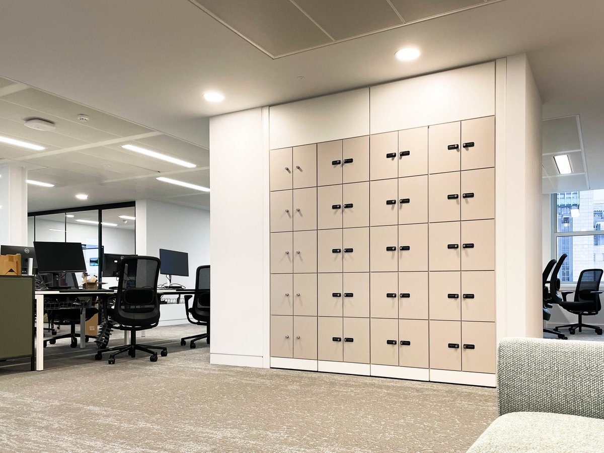 Freewall_Systms's tweet photo. Freewall is the go-to supplier when it comes to lockers, due to their adaptability and superior quality.
Coming in all sorts of finishes, sizes and lock options, designed and crafted in West Sussex, and installed in a breeze by our expert teams!
#lockers #locks #personalstorage https://t.co/dOg6QcwPYs