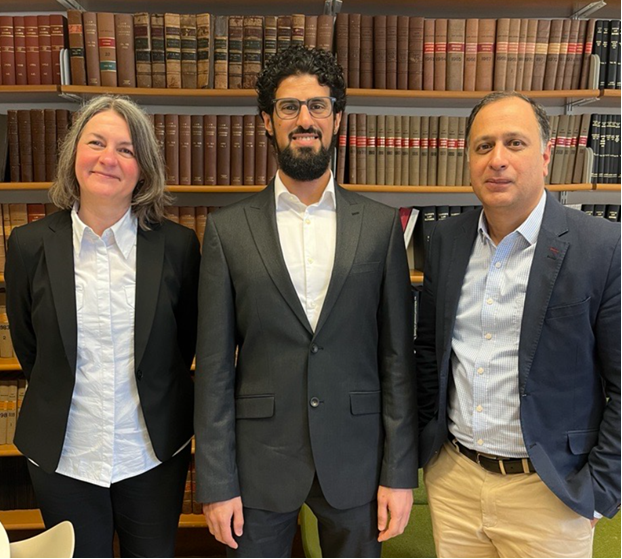 Success! Muath Alqarni passed his viva today!

His thesis 'Protection Standards against Unfair Dismissal in the Kingdom of Saudi Arabia' was supervised by @ProfJeffKenner &amp; <a href="/RezaBeheshtiLaw/">Reza</a>, examined by <a href="/pascale_lorber/">Pascale Lorber</a> &amp; <a href="/ahmadalighouri/">Ahmad Ghouri</a>.

Congratulations Muath! 🥳🥳🥳