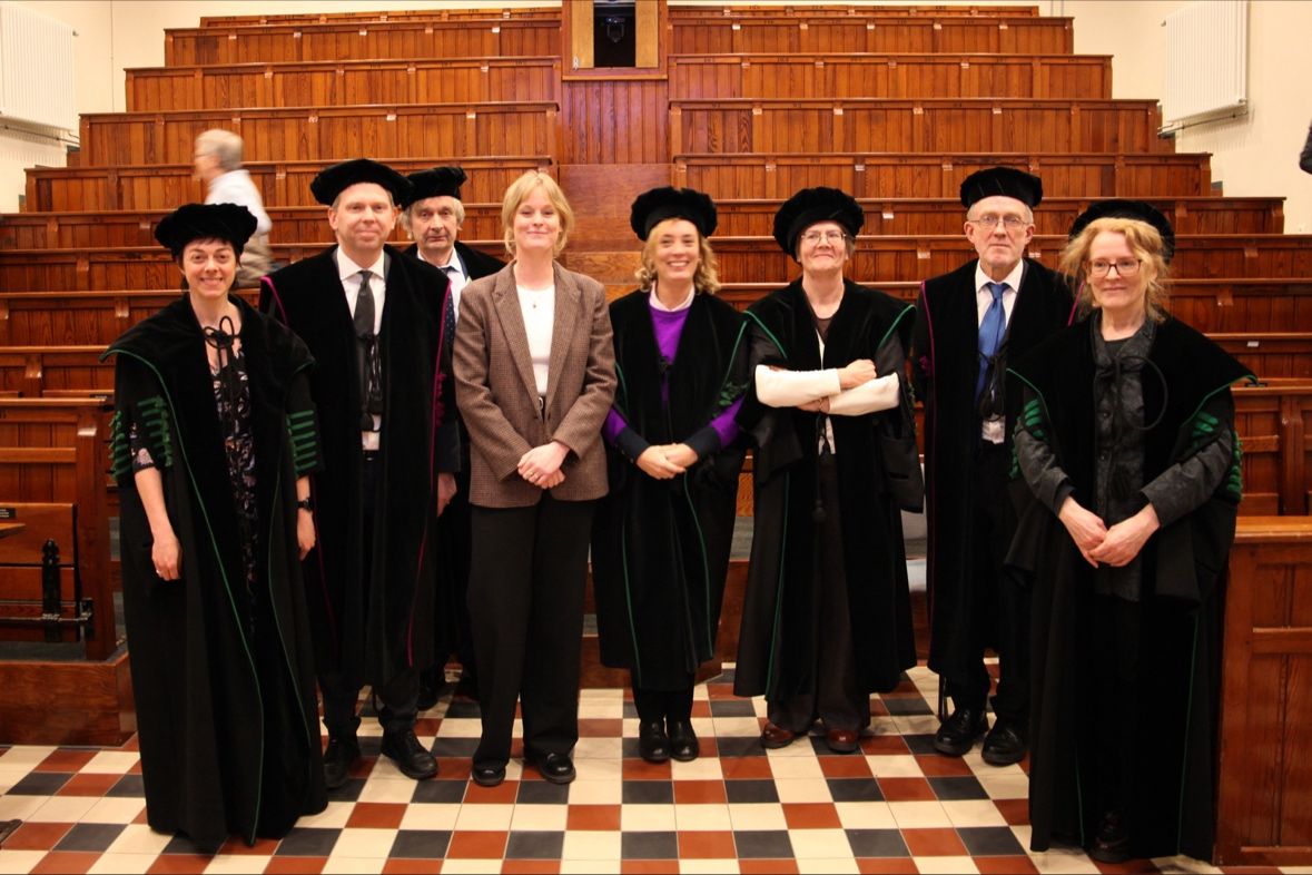 JannekeKuiper's tweet image. With the defense of my thesis &apos;Handling technology with care: The introduction of next-generation sequencing in diagnostic clinical practice&apos; my #PhD journey has come to an end. Special thanks go out to my supervisor @hoyweghen_i  and co-supervisors @PascalBorry &amp;amp; @DanyaVears 🙏