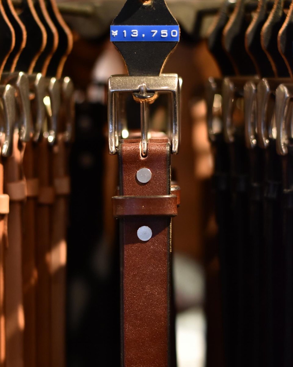 SMACLO's tweet image. ご好評頂いております フェローズのベルトが再入荷し全カラー全サイズ揃いました。しかも今回はサイズ40インチまで揃っております👍🏻#pherrows #smaclo #ベルト