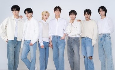 86updates's tweet photo. 240312 | #EUNHYUK : INFO

The official name of the Japanese-Korean boy group, which is about to debut and produced by SUPER JUNIOR's EUNHYUK, has been decided as "Celest1a". 

🔗https://t.co/mk6HEAEqFp https://t.co/X6Rag3skuH