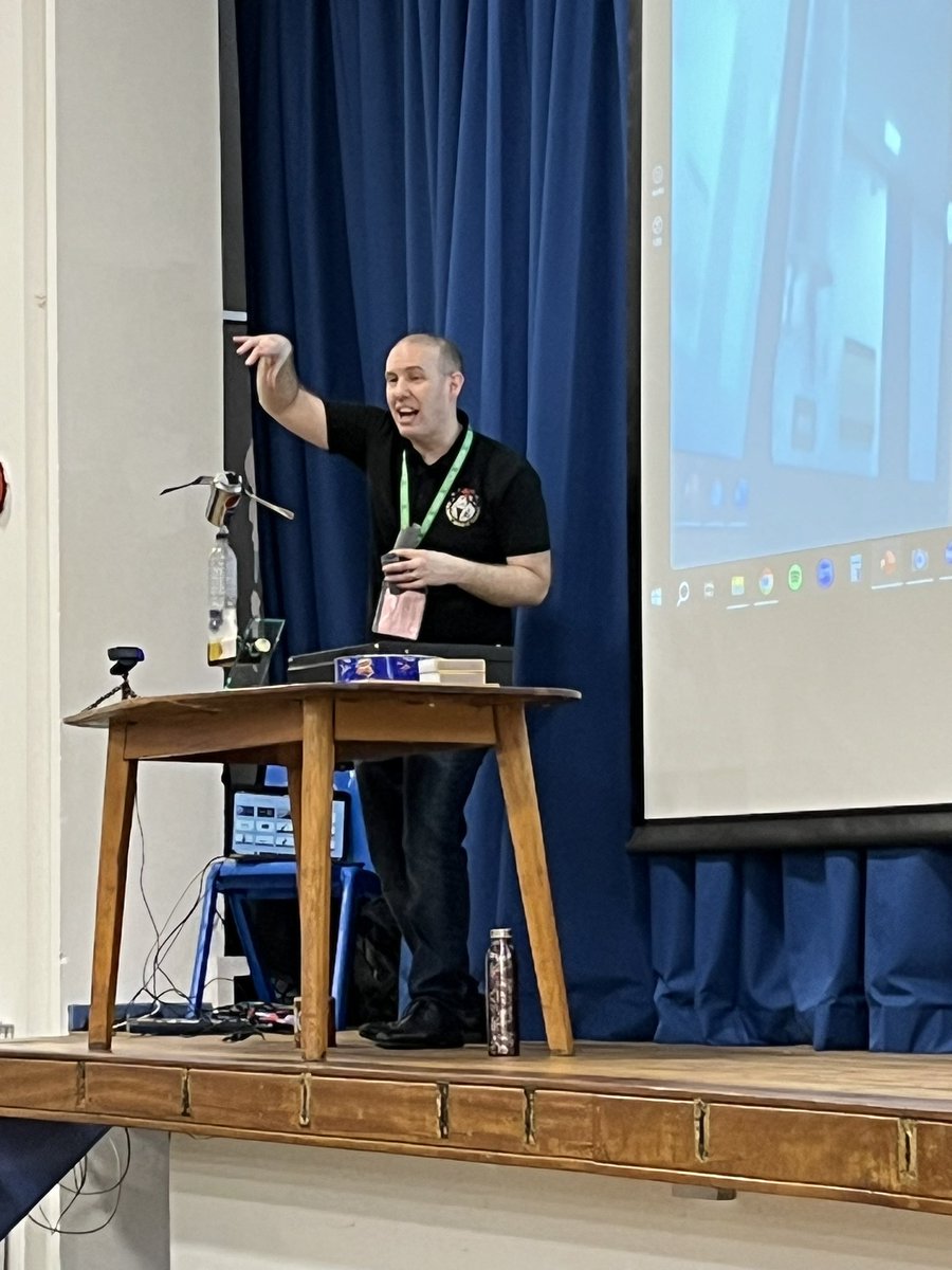 “A magic show with a difference!” - thanks @LyndonSchool for inviting us in to see @ScienceMagician as part of your #BSW24 activities.