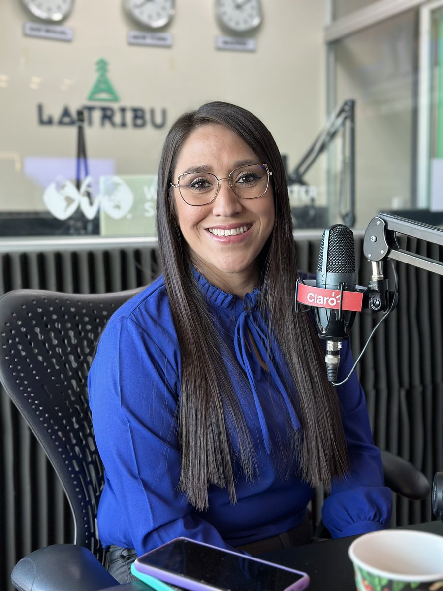 SomosLaTribuFM's tweet photo. Recibimos en el estudio a Regina Romero de Mercadeo y Publicidad de @AseguradoraACSA para hablar sobre los beneficios de su seguro ACSA Car. 🚗 

Escucha: @SonoraFM_sv 104.5 y https://t.co/ScE7wmjLFt https://t.co/aTnKRkxS66