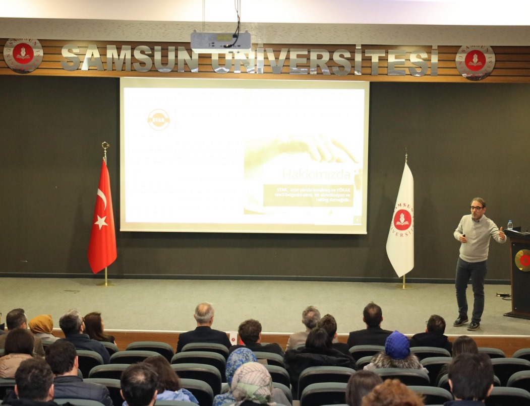 Samsun Üniversitesinde ''Üniversitelerde Akreditasyon Süreci'' konulu eğitim gerçekleşti.