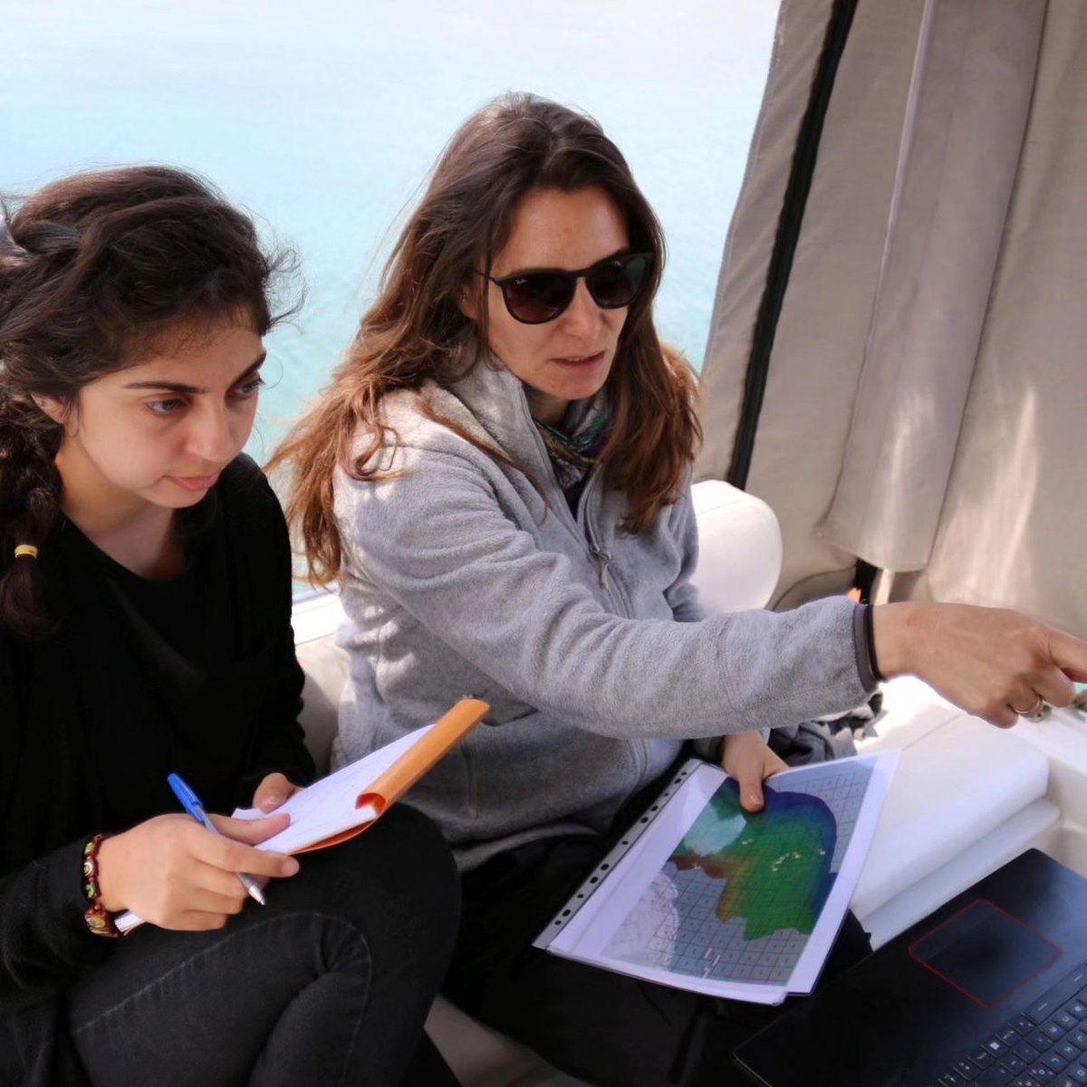 Another week, another story 📍🇱🇧 🌊

This week we are shedding light on the site of Deir El Natour in North Lebanon co-directed by Dr Nadine Panayot and Dr Lucy Semaan🚢🌊. 

Learn more about this project through the following link 🔗

honorfrostfoundation.org/2020/07/29/dei…

🛥️ 🏺🧭🌊👩‍💻👨‍💻