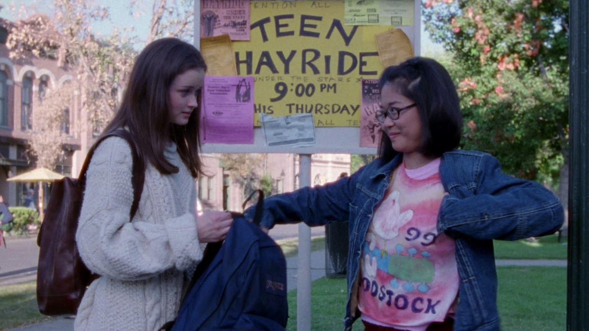 winonaddict's tweet photo. the first episode of gilmore girls was actually perfect https://t.co/lU7d6wg6XY