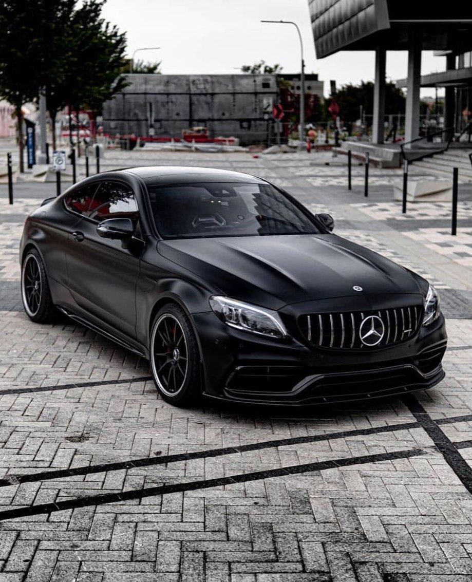 HaychCarz's tweet photo. Enjoy 10% of a Mercedes if you rent for more than 1 week!
#10OFF #PostEaster #HaychCarz #Cars #CarRentals https://t.co/1f3rWzaSG2