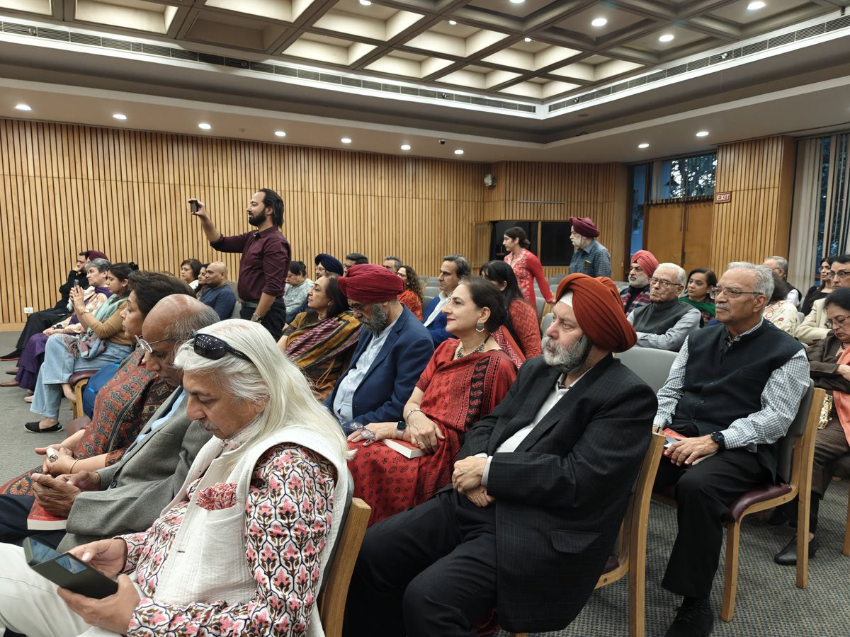 Excited to be at the launch of 'A Game of Fire', Nanak Singh's timeless tale of the Partition of India, beautifully translated into English by @NavdeepSuri. It carries a poignant message still relevant 75 years later, a powerful reminder of the human cost of division.@jomalhotra