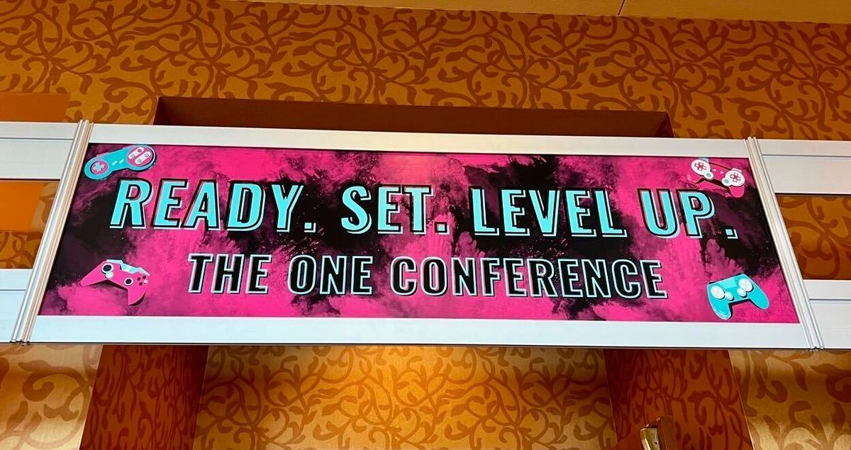 VerticalIQ's tweet photo. Our CEO, @bobbyhsp, had a great time #LevelingUp with our friends at @ilbanker's The ONE Conference in East Peoria, Illinois last week!

Thank you to everyone who joined his session, "Consumer Spending, a Driving Force to Commercial Lending".

#ReadinessWins #IndustryIntelligence https://t.co/LZgkxGUox7