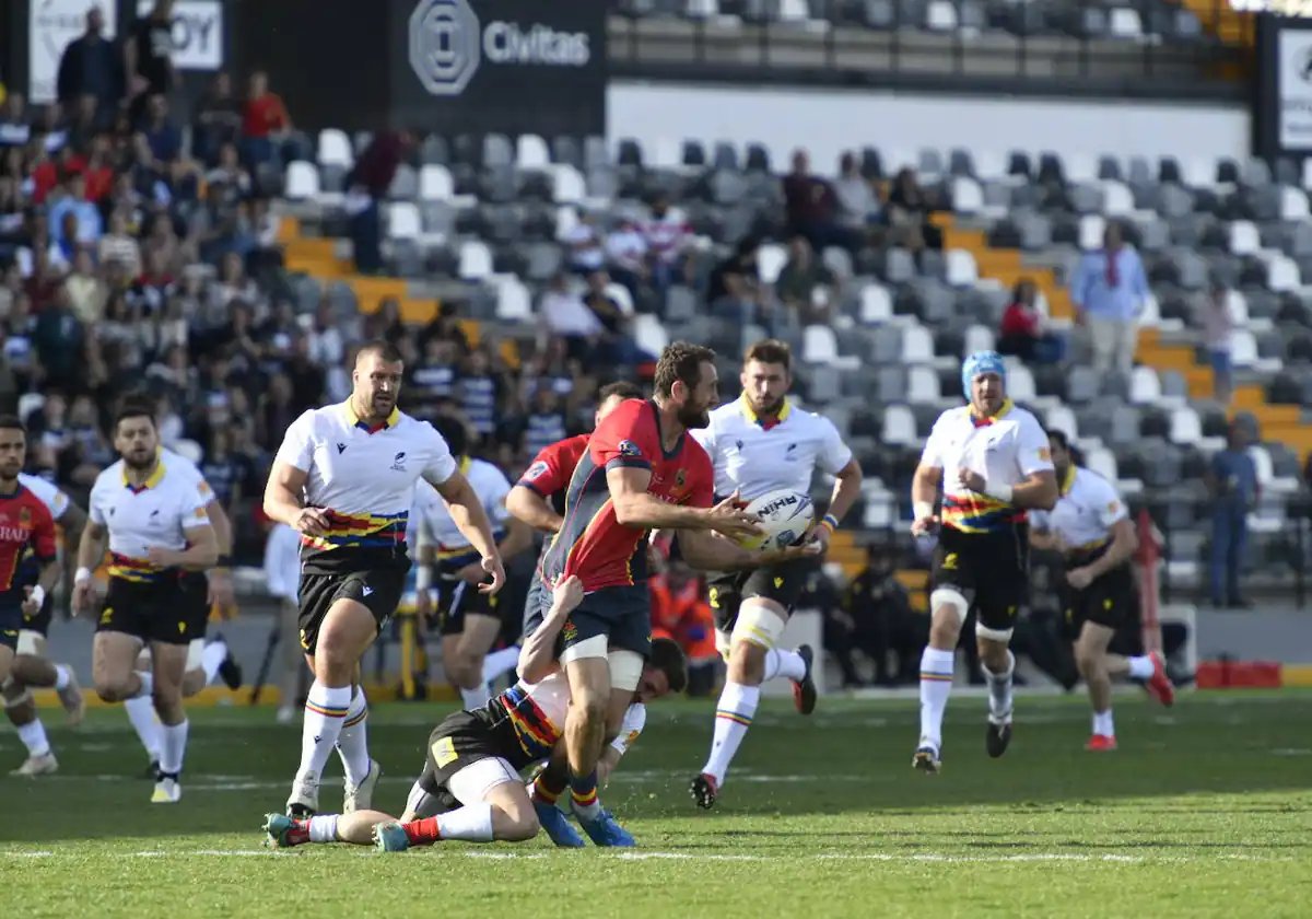 PillsRugby's tweet photo. 4⃣La evolución de unos y otros en los últimos años ha hecho que los resultados abultados del pasado se hayan convertido en partidos cerrados y ajustados
El último precedente, el 🇷🇴31-25🇪🇸 por el 3er puesto en las finales del #REC23 en Badajoz https://t.co/YK2TJvVg4g