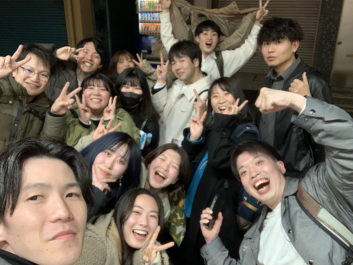 kinmugi_aon's tweet photo. 3/10「二メガバイトとサワガナイト」に
出演させて頂きました！
4年ぶりの人前のステージでしたが、
我々自身が1番楽しんでしまいました😭
後輩の主催ライブに一花添えられたら幸いです！
#二メガバイトとサワガナイト https://t.co/hK0qlEWPzA