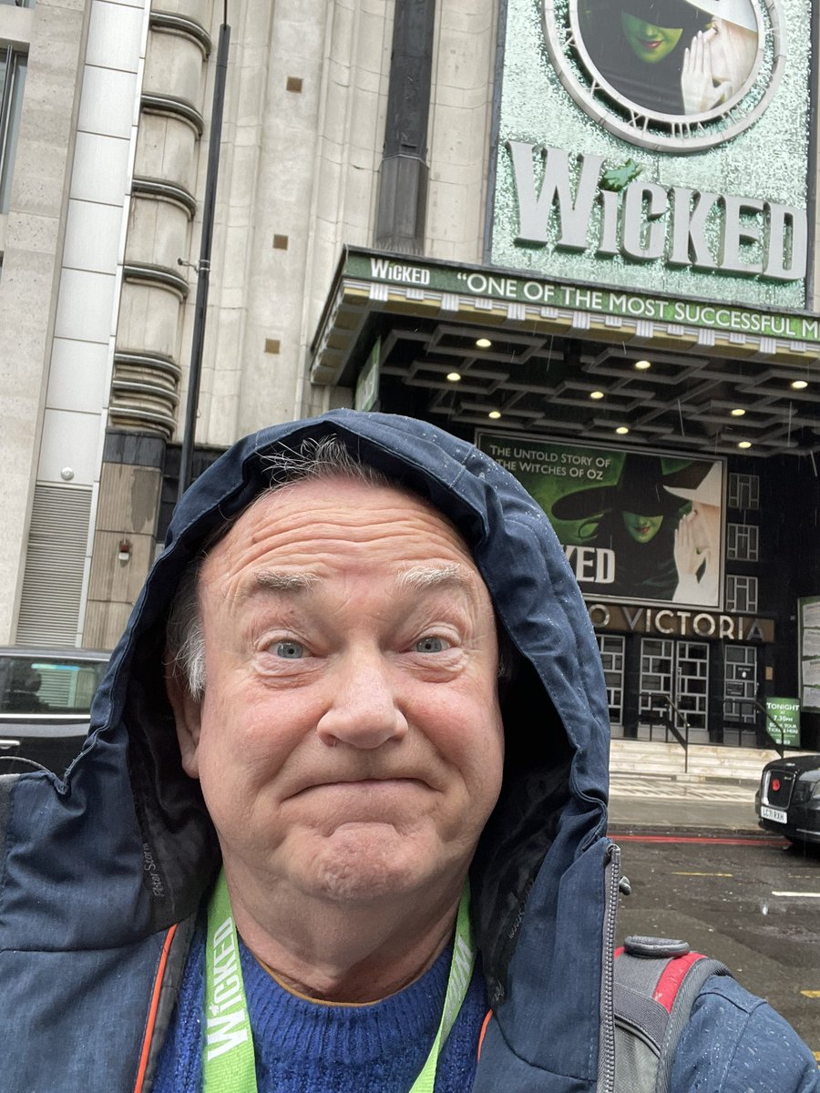 Mike Fenton Stevens💙 tweet media