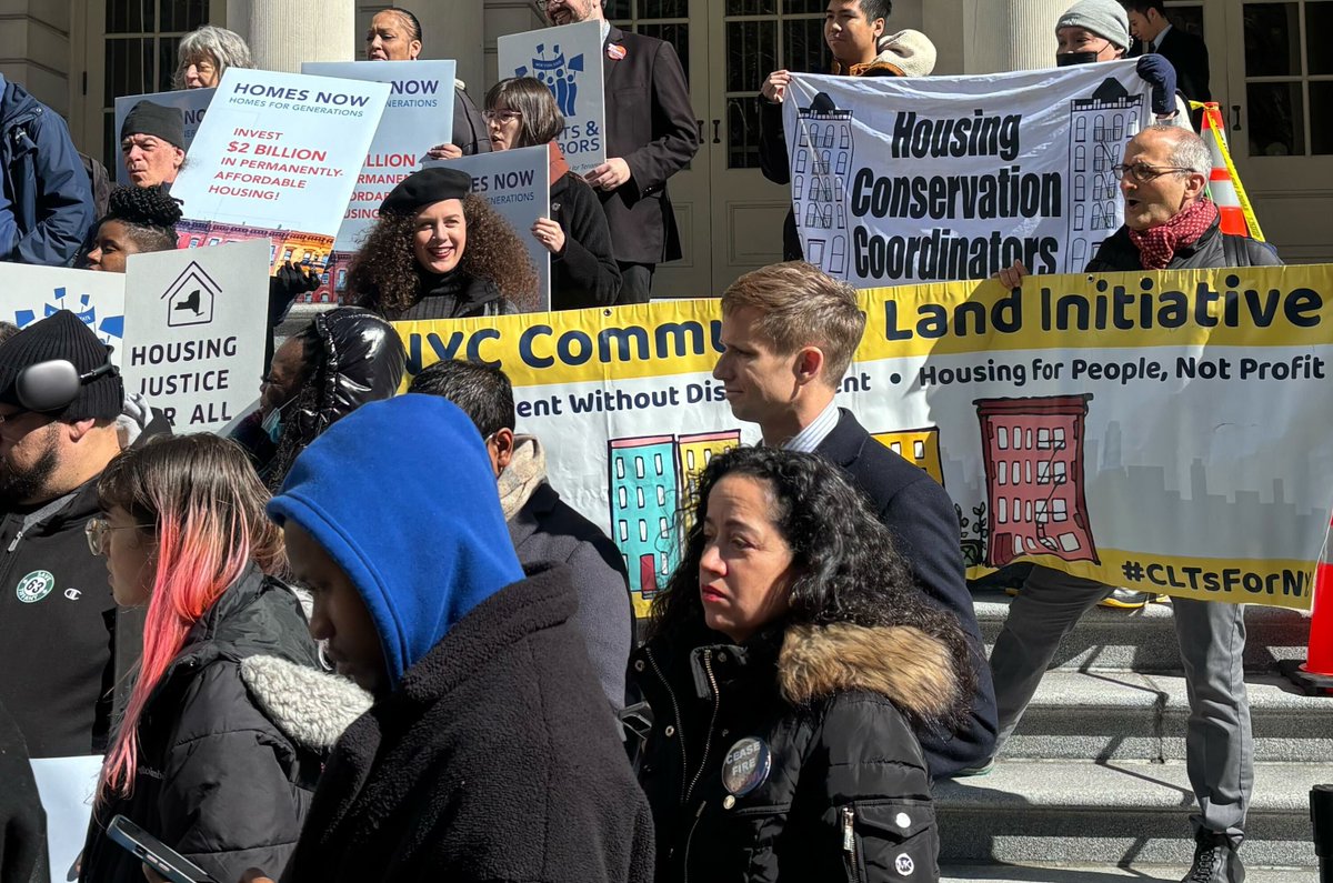 For-profit developers will not fix NYC's displacement crisis. Yesterday we poured out to City Hall to call for $2B in the NYC budget for community land trusts & resident-controlled, deeply affordable housing. @NYCSpeakerAdams @NYCMayor, we need #HomesNowHomesforGenerations!