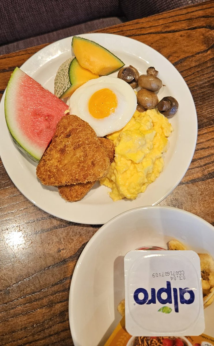 tSHandJ's tweet photo. What did you make of our Producers breakfast this morning? #doubleegg 🤣🍳 https://t.co/kyEmEeyN8D