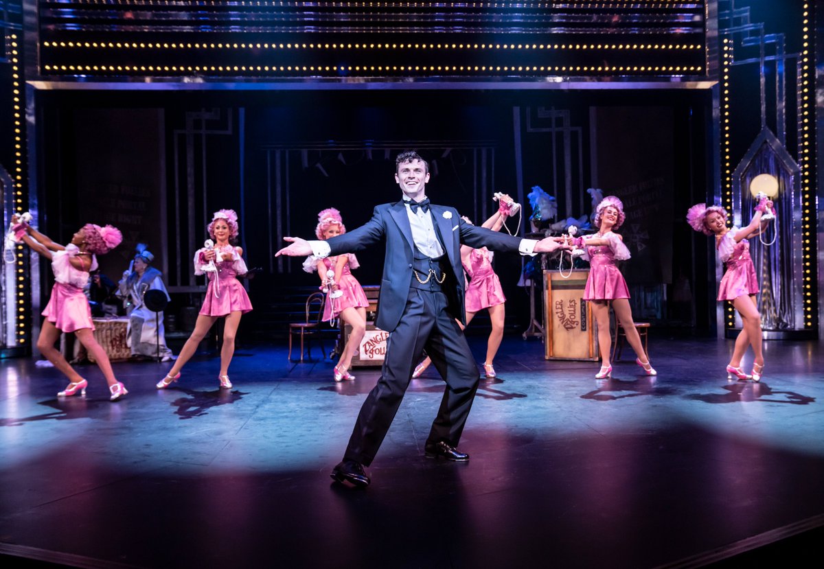 We’re over the moon that Crazy for You has been nominated for 2 Olivier Awards! 🌙 Huge congratulations to Susan Stroman who’s been nominated as Best Theatre Choreographer and to Charlie Stemp, Best Actor in a Musical nominee. Awards take place on Sun 14 April 🏆#OlivierAwards