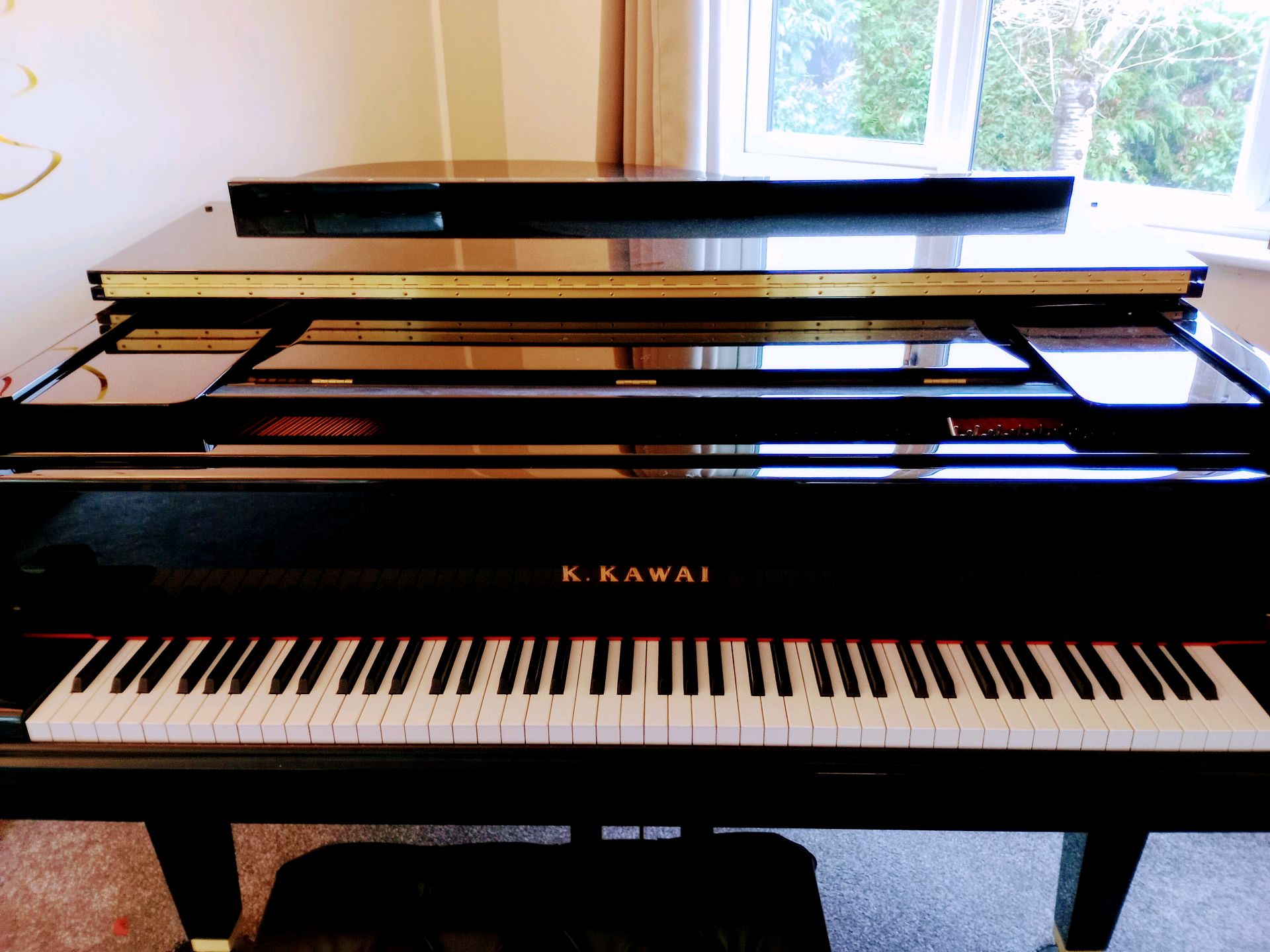 Piano Tuner Wolverhampton pianotunermjr X