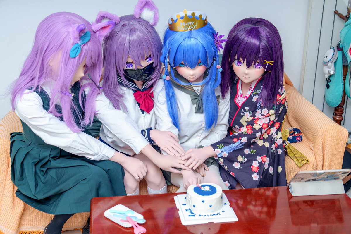 纏枝蓮 tweet media