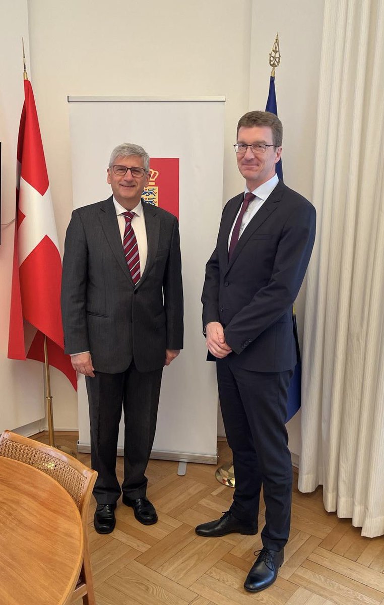Pleased to meet with Director General of @ICMPD, Michael Spindelegger, to discuss #migration trends and new ways of addressing irregular migration. @ICMPD is an important partner for 🇩🇰. We look forward to continue the strong partnership.