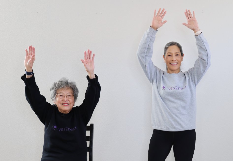 yes2next's tweet photo. Experience the ultimate #10Minute #WeightLoss #HIITworkout tailored for #seniors over 60! With 10 #easyexercises &amp; #walking intervals, #torchcalories &amp; #boost your #heartrate whether you're seated or standing.  Let's get moving towards a healthier you!
https://t.co/Zhk40zpL0c https://t.co/O82DZK6eZd