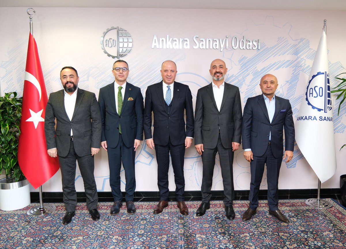 Ankara Sanayi Odası Başkanı <a href="/seyit_ardic/">Seyit Ardıç</a>, Özdoğan Grup Yönetim Kurulu Üyeleri Mansur Özdoğan, Mahmut Özdoğan ve Gökmen Özdoğan ile Prof. Dr. Timur Gültekin’i konuk etti.

#sizüretinbizyanınızdayız #herfabrikabirkaledir #bugururhepimizin #ekolojiksanayikültürü