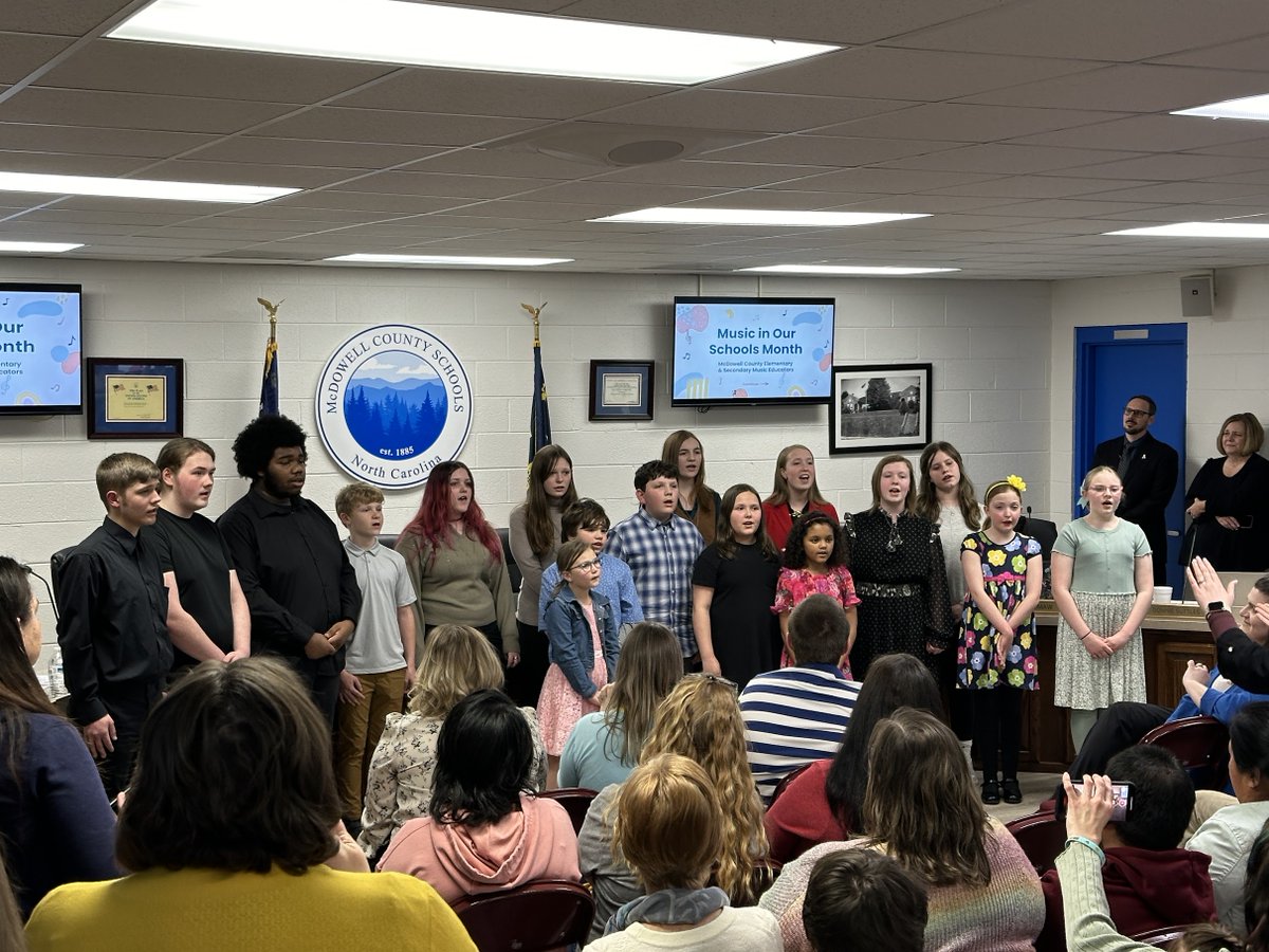 Congratulations to our remarkable educators on achieving their National Board Certifications and also those receiving well-deserved teacher bonuses!
And let's not forget to applaud our amazing students for their outstanding performance during our board meeting!