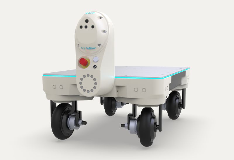 Piaggio_Group's tweet image. .@PiaggioFastFwd has presented kilo™ a revolutionary robot featuring smart following technology. More on🤖 piaggiogroup.com/en/archive/pre… #PiaggioGroup #PiaggioFastForward #kilo #PFF