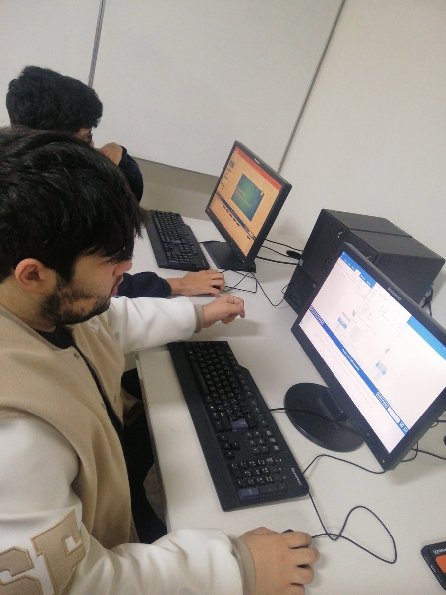 NassarSimone's tweet photo. Félicitations à l'étudiant Hassan Shehab pour avoir obtenu un score de 925/1000 dans Microsoft Word et s'être qualifié pour le concours local de MOS. @Hhhsinfo @ea_rania @DidiSaleh10 https://t.co/XnQqFQhGKR