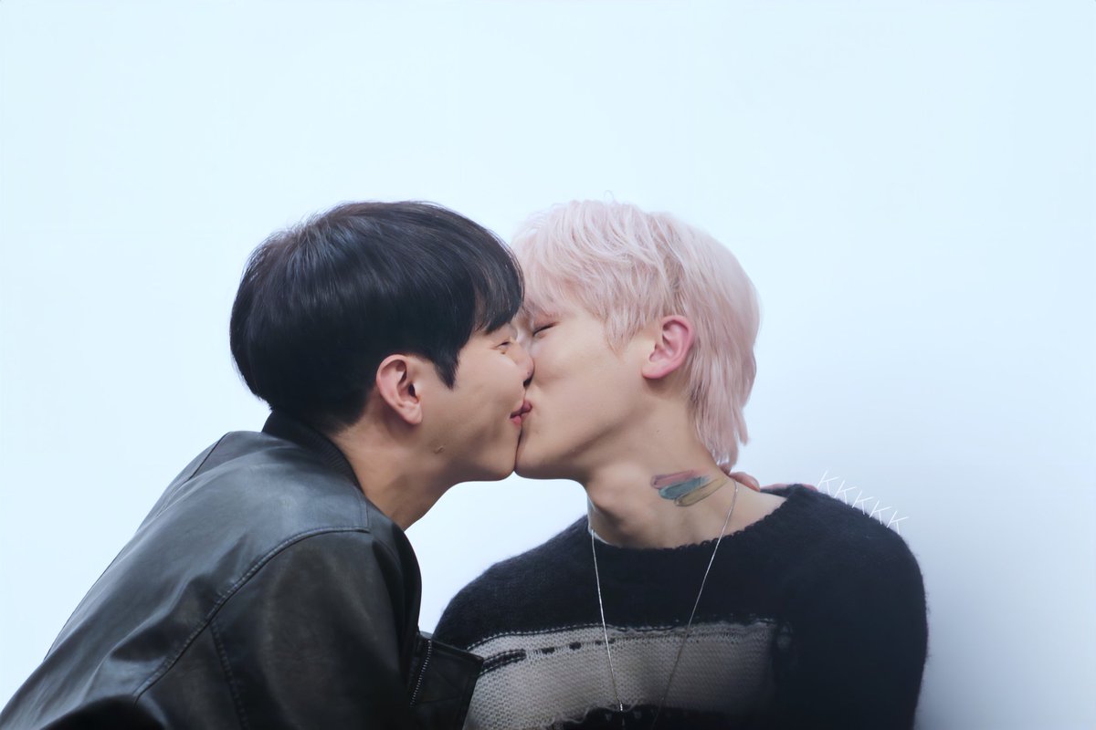 linlinlinyo52's tweet photo. 旁若无人的kiss🥹
太害羞了🤣💕

#이준성 #신성호 #준성호 
#俊成浩 #Junseong #seongho #Junseongho #HisMan2 https://t.co/zFAjHGRnOx