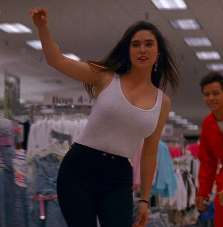 TheCinesthetic's tweet photo. Jennifer Connelly in Career Opportunities, 1991 https://t.co/El1VsyiPbQ