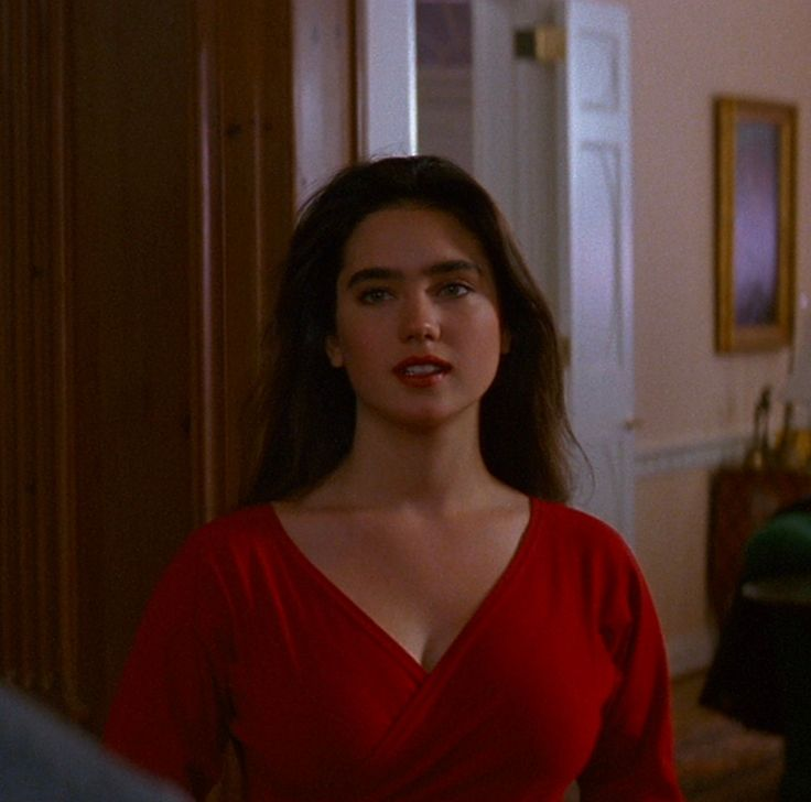 TheCinesthetic's tweet photo. Jennifer Connelly in Career Opportunities, 1991 https://t.co/El1VsyiPbQ