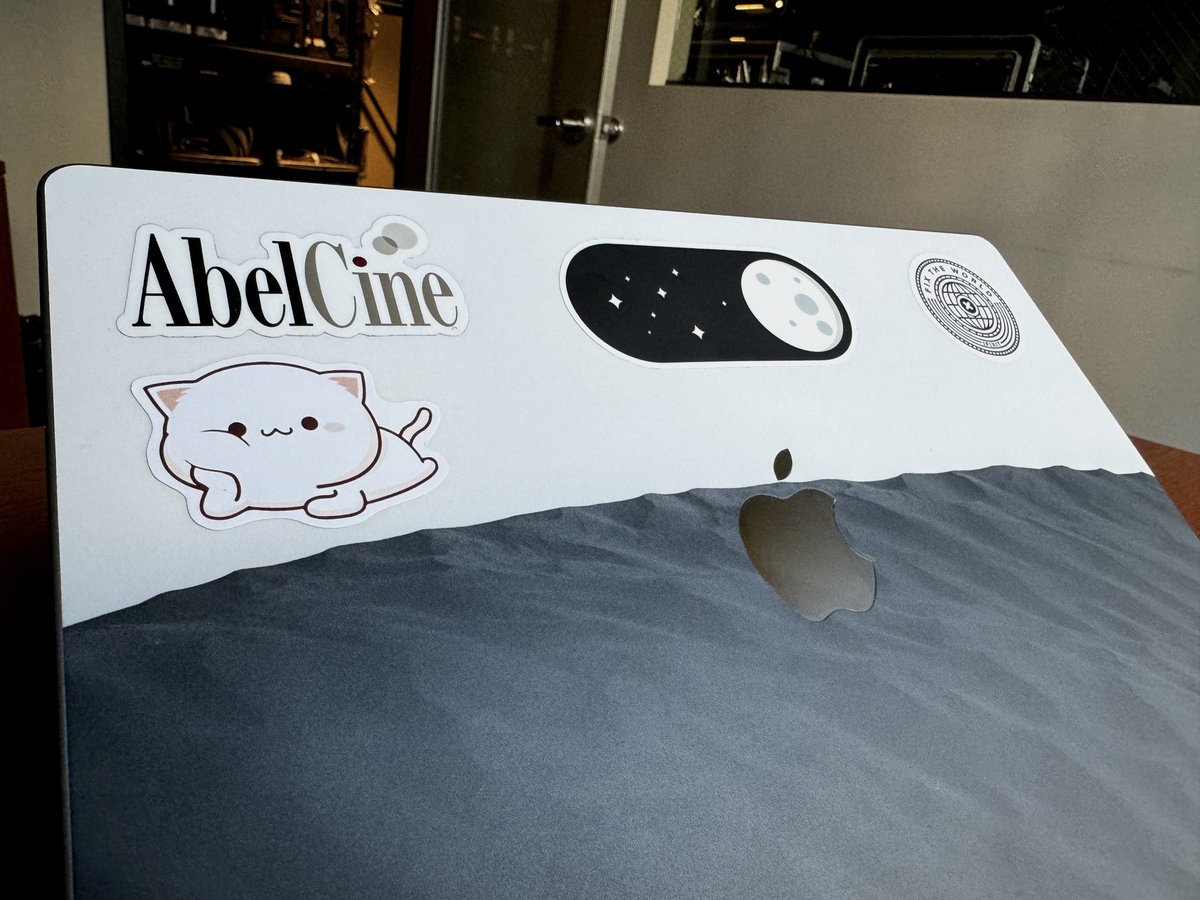 hunor's tweet photo. I promised myself to keep it minimal...but...
@TechnoTimLive #darkmode sticker is a must and @PeachLovesGoma to cheer up people on the other side of my computer https://t.co/ir95Txdtxe