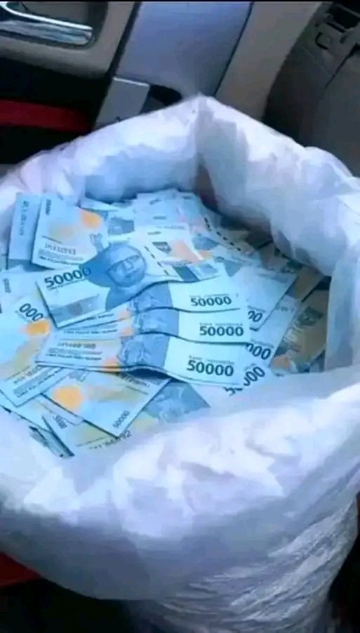 Assalamualaikum wr wb.
Bagi yang punya masalah ke uangan asmara
Hubungi Kyai Samsuddin
WhatsApp +0882022348478
Alamat: JI. Pesarean wonosari malang Jawa Timur.
#peletputargiling #pesugihangunungkawi #tkwhongkong #pesugihanasli  #tkwarabsaudi #penarikan 
#UangGoib