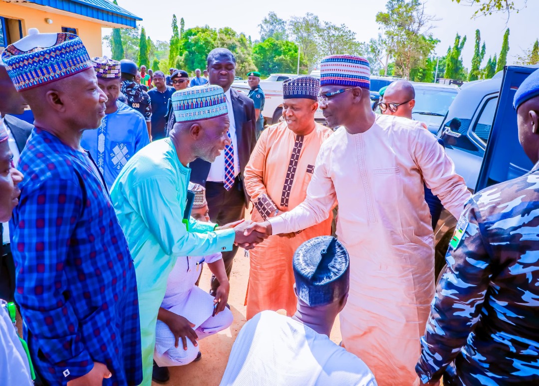 nasitdea's tweet photo. His Excellency, Engr. Abdullahi A. Sule, champions Nasarawa State's digital revolution, inspecting the 10km fibre optic network installed 1/2 https://t.co/KjJn1qBFN2