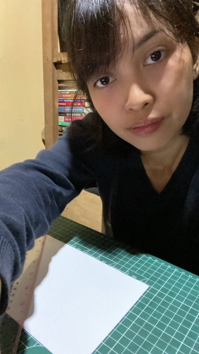 hanalogi_'s tweet photo. So many collected sketchbook waiting for new journey ✨😂😂 Okay will be prepared ! https://t.co/4SSA2O0PeV