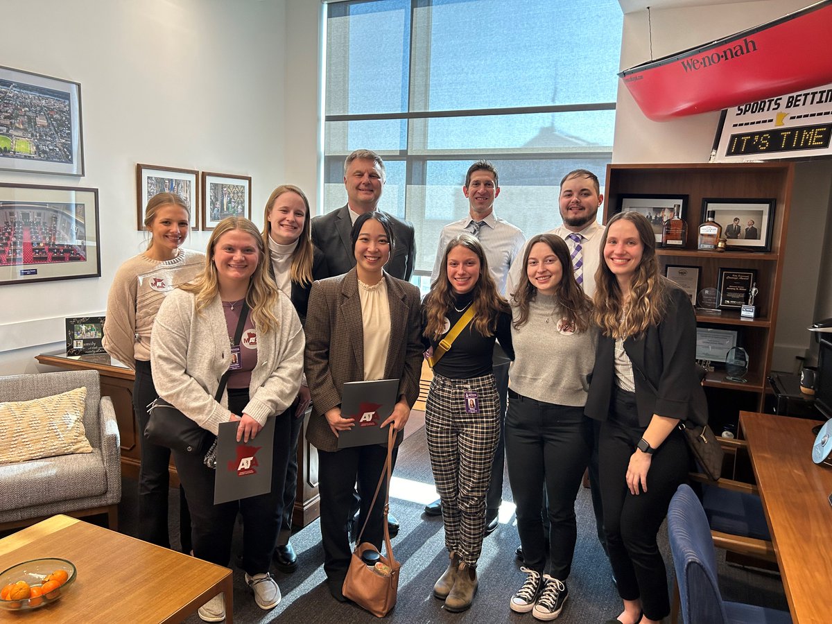 The 1st year MSAT students had the honor to attend the 2024 MATA Hit the Hill day to advocate for the athletic training profession. Great job representing WSU and the MATA by the next generation of our profession. #AT4ALL @winonastateu @MinnesotaAT @wfatt
