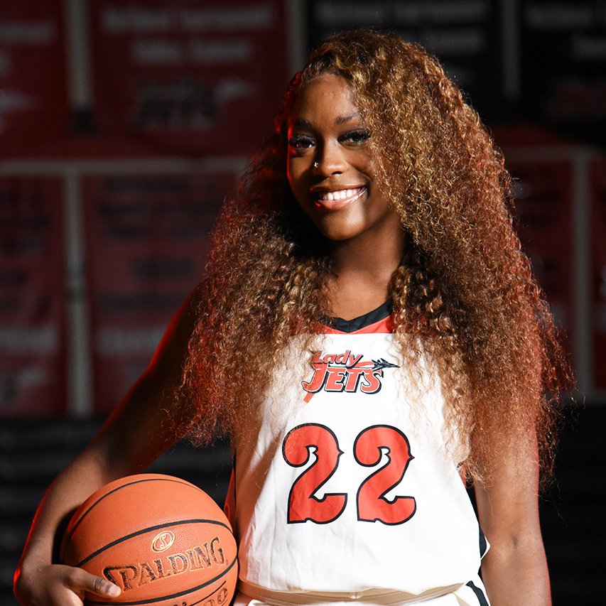 Greta Carollo, Vera Gunaydin and Maeva Fotsa have been named GCAA 2nd Team All-Region.  Congratulations ladies! <a href="/gretacarollo/">greta carollo</a> <a href="/veragnydnn/">Vera Gunaydin</a> <a href="/Maevafotsa/">Maéva ( Éva)</a> #SGTCLadyJets