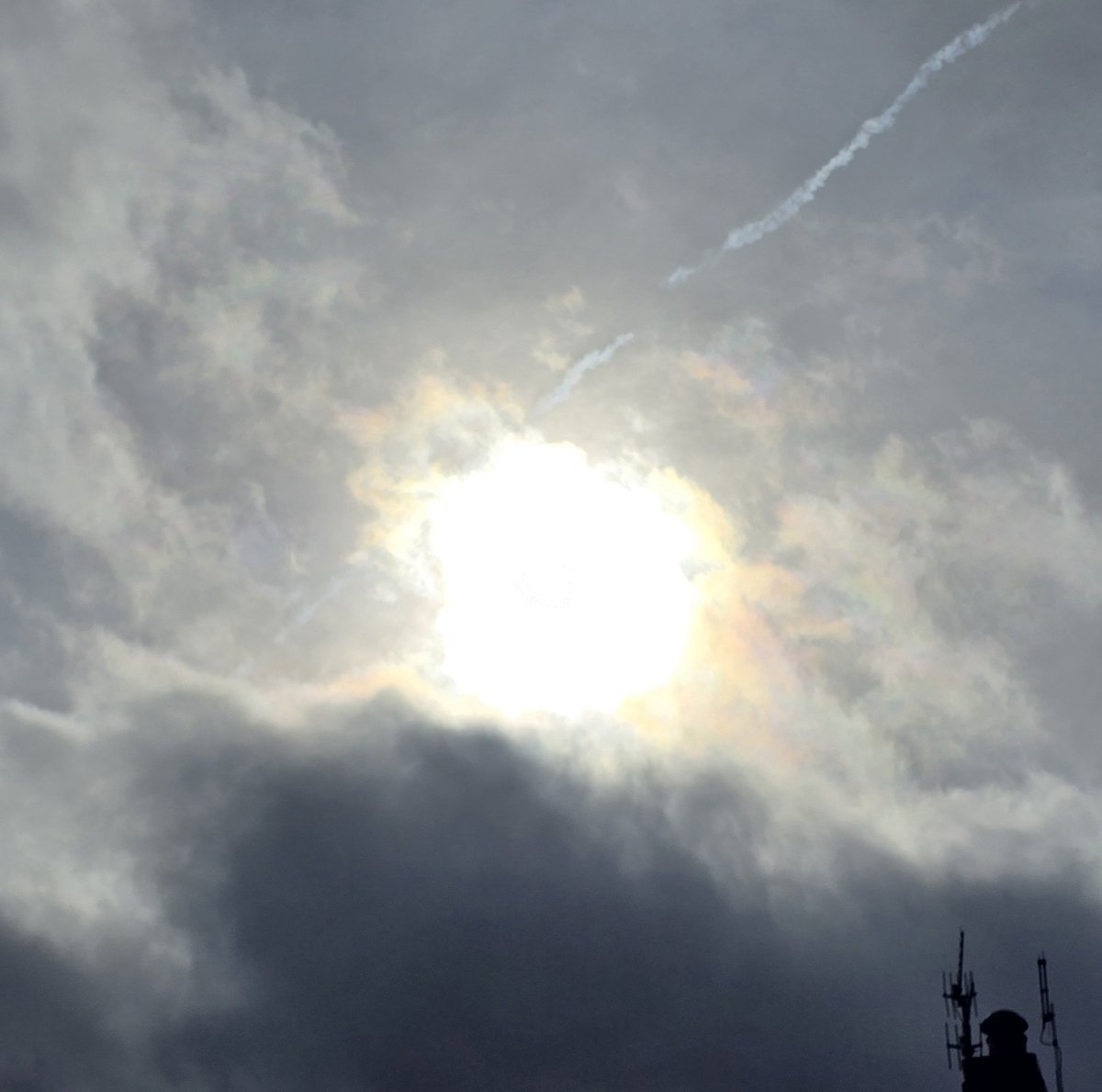 Demo2020cracy's tweet image. #Abnormal is being normalised because MANY, maybe even you are scared to even discuss the subject as they will be called a #conspiracyTheorist 🤦