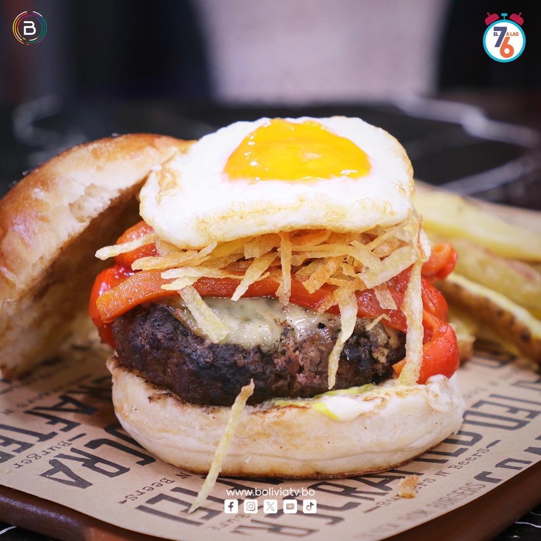 Canal_BoliviaTV's tweet photo. #BTVMultimedia | 🍔 La #BurguerWeek te presenta 90 hamburguesas para que elijas la que más te gusta de diferentes restaurantes de la ciudad de #LaPaz
😋 ¡No te pierdas esta deliciosa aventura! https://t.co/3xK4epkOl5