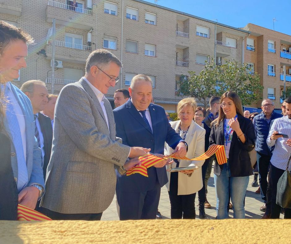 _aebia's tweet photo. Hoy se ha inaugurado la Oficina Comarcal de Turismo y Juventud en el corazón del Bajo Cinca! 🎉 Como Aebia, nos enorgullece gestionar este proyecto que promete impulsar el turismo y la juventud en la comarca.
#BajoCinca #Turismo #Aebia https://t.co/vM0ACUN9GQ
