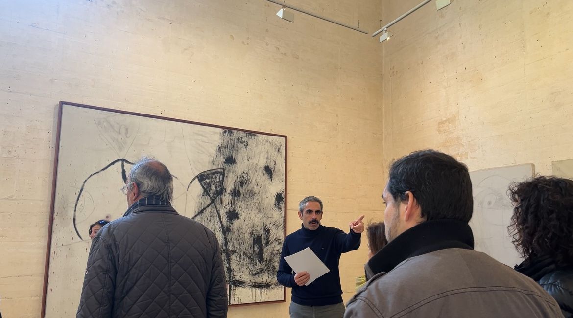 Moltes gràcies 💙 a totes les persones per acompanyar-nos en la clausura de les exposicions relacionades amb el Son Boter de Miró🎨

⚠️Recordeu que, a causa del canvi d'exposició, la Fundació romandrà parcialment tancada fins al 21 de març, però amb entrada serà reduïda.