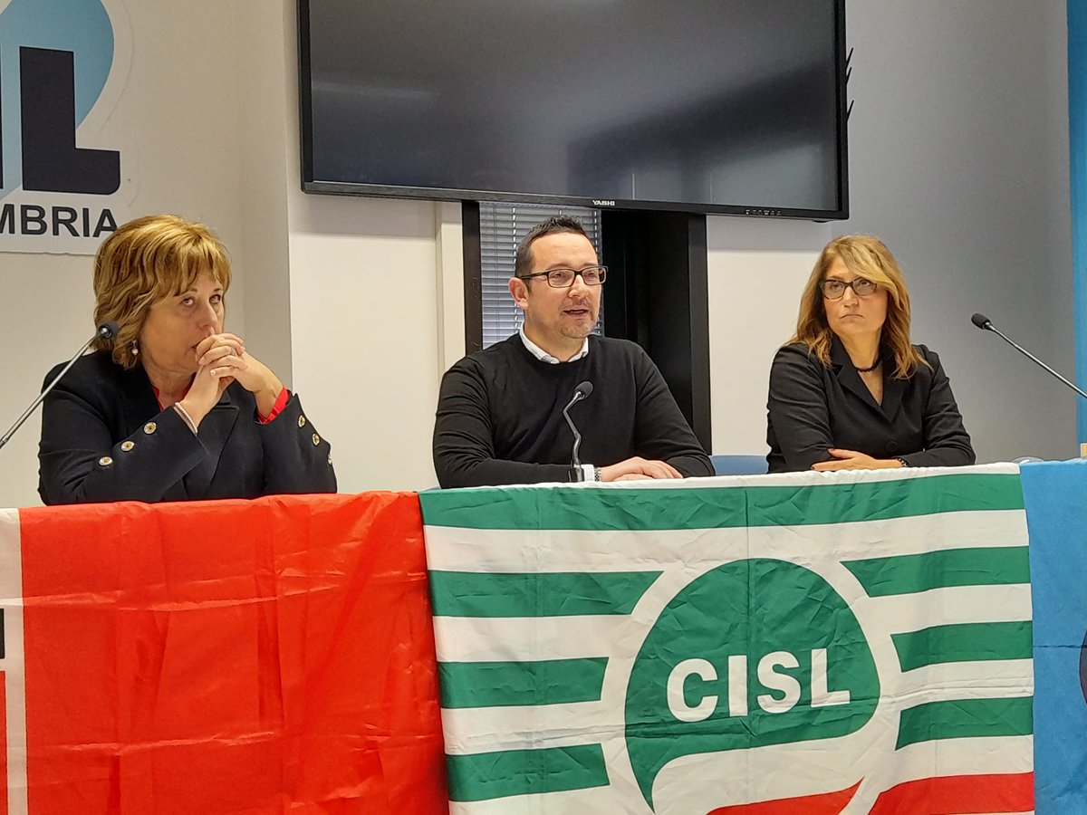 Cisl_Umbria's tweet photo. Il #lavoro in #somministrazione in #Umbria in attesa del rinnovo del #Ccnl. Rivedi il servizio del @TgrRaiUmbria di ieri, 11 marzo 2024, edizione ore 19,30, con le dichiarazioni del segretario regionale #Felsa #Cisl Umbria Luca Minestrini:
https://t.co/9VTU9Dog1K https://t.co/T0B4e99LAo