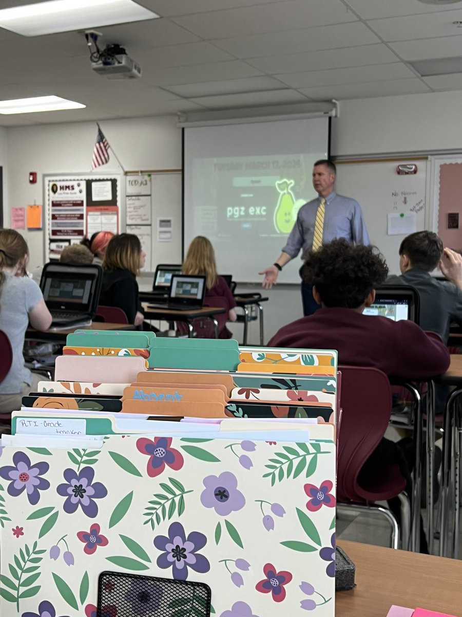 Mr. Walters getting back in the classroom! Teaching the kids on supply and demand! <a href="/Newark_Schools/">Newark City Schools</a>