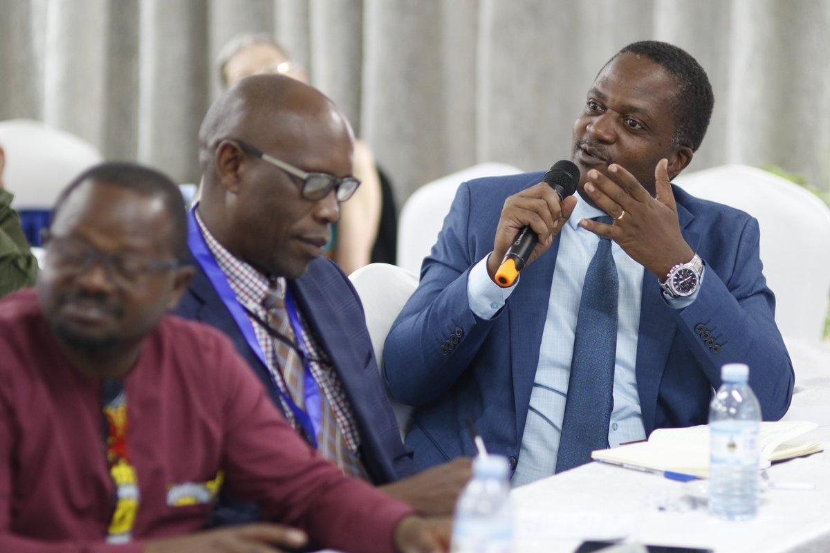 WHOUganda's tweet photo. .@WHO &amp; partners are discussing systematic &amp; practical solutions to improve quality of maternal &amp; newborn care globally to prevent future deaths.
This is the aim of the ongoing 5-day Global Maternal &amp; Perinatal Death Surveillance &amp; Response (MPDSR) technical meeting in #Uganda. https://t.co/OatLS6GZYY