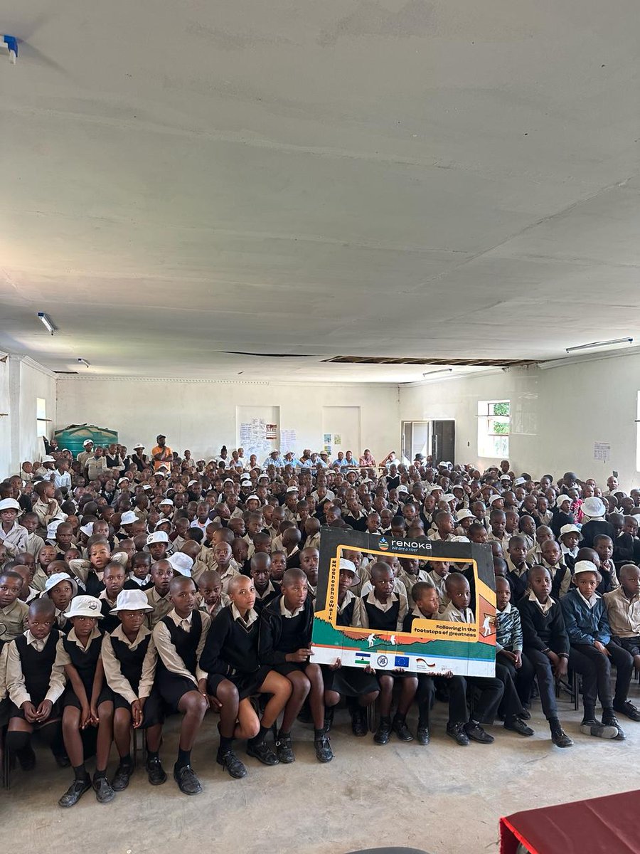 EUinLesotho's tweet photo. Igniting environmental activism and championing responsible environmental practices♻️
Marking another significant step in our ongoing #SourceToMouth journey, today we, alongside @ReNOKA & @PhehaPlastic are at Morija Primary School in Morija. #ForOurPlanet #EUBeachCleanup https://t.co/7bmorIW6i0
