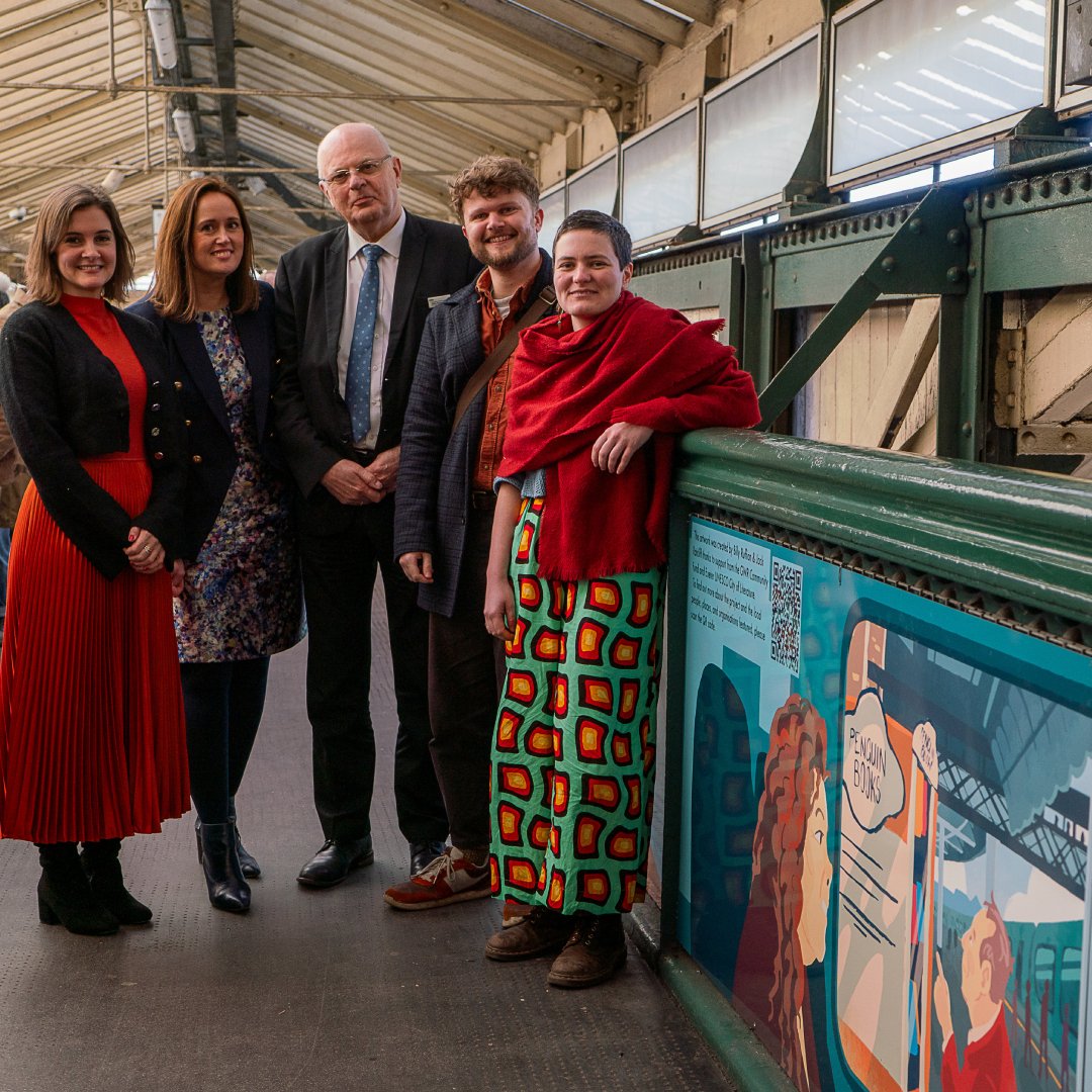 On #WorldBookDay we unveiled a permanent installation of new artwork at Exeter St David's (@GWRHelp) station to celebrate Exeter's UNESCO City of Literature status! 🎉 Find out more: exetercityofliterature.com/current-projec…
