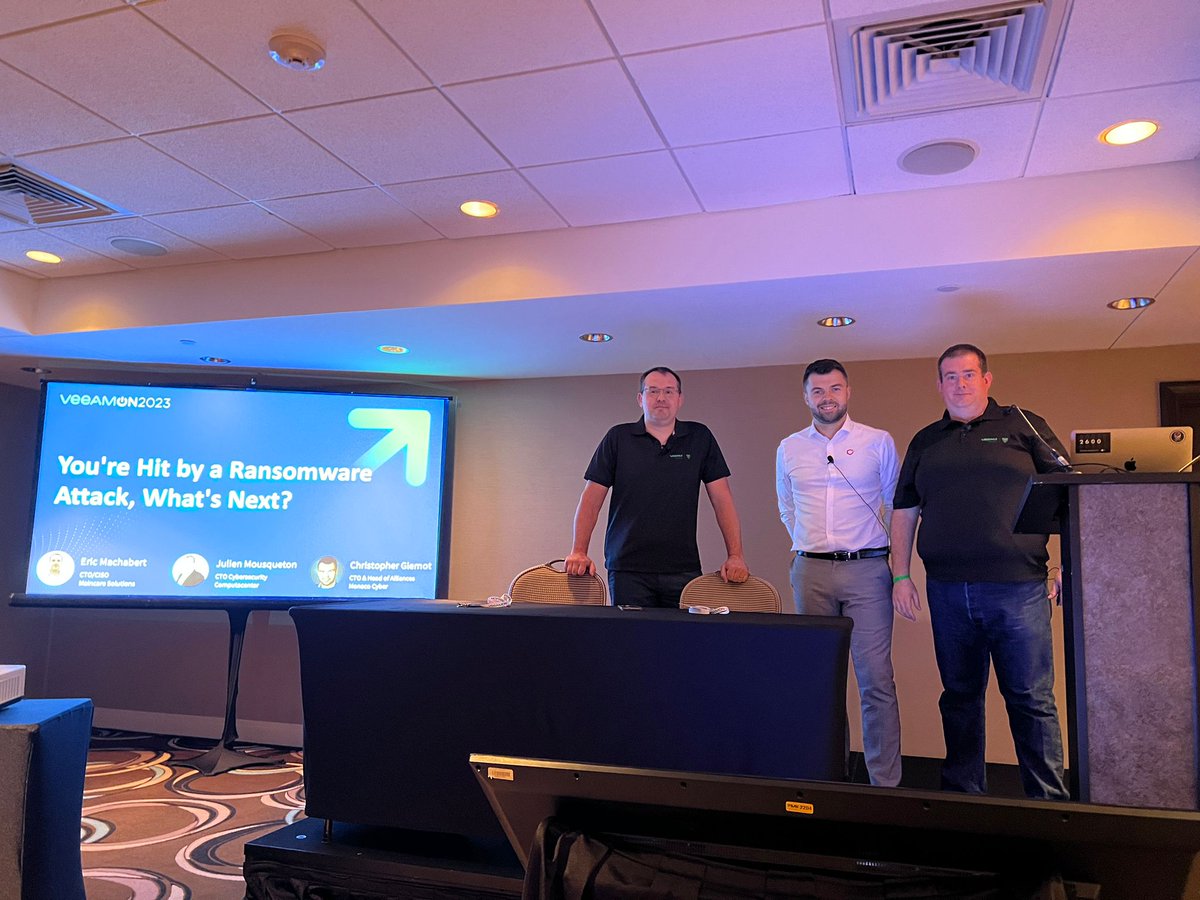 #BounceForwardThrowback - #VeeamON memory 👉  Amazing session with my mates in Miami last year 🇫🇷📺 #VeeamVanguard #VUGFR #Cybersecurity <a href="/Veeam/">Veeam® Software</a> <a href="/VeeamVanguard/">VeeamVanguard</a>
